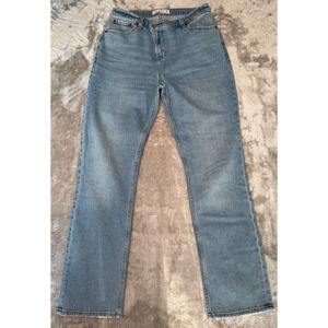Abercrombie & Fitch 90s Slim Straight Ultra High Rise Jeans Criss Cross 8 Short